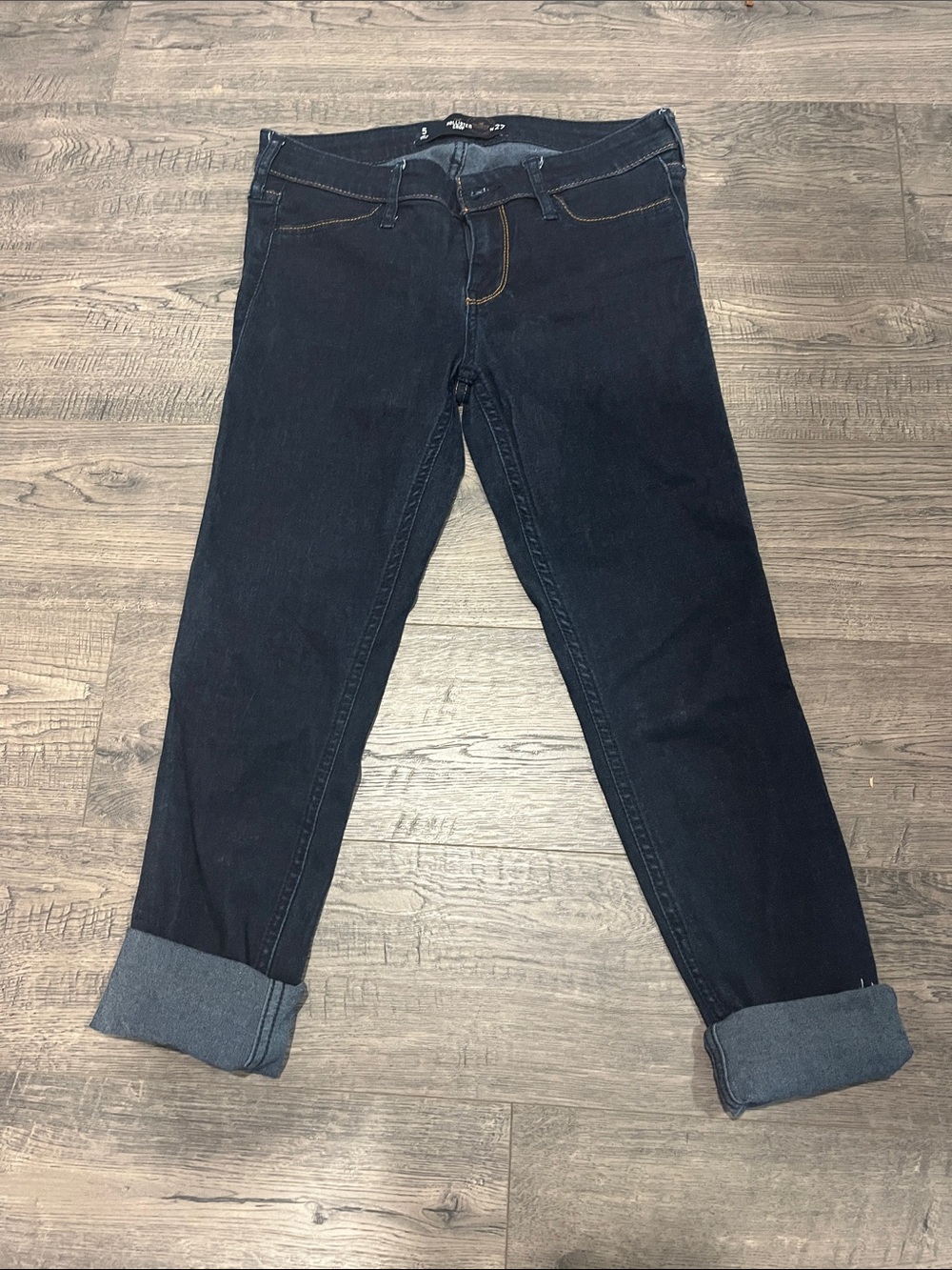 Dark Blue Women’s Straight-Leg Crop Jeans